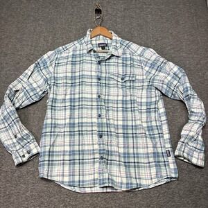 Patagonia Men's Fjord Flannel Shirt M Plaid Organic Cotton Hiking Travel Preppy